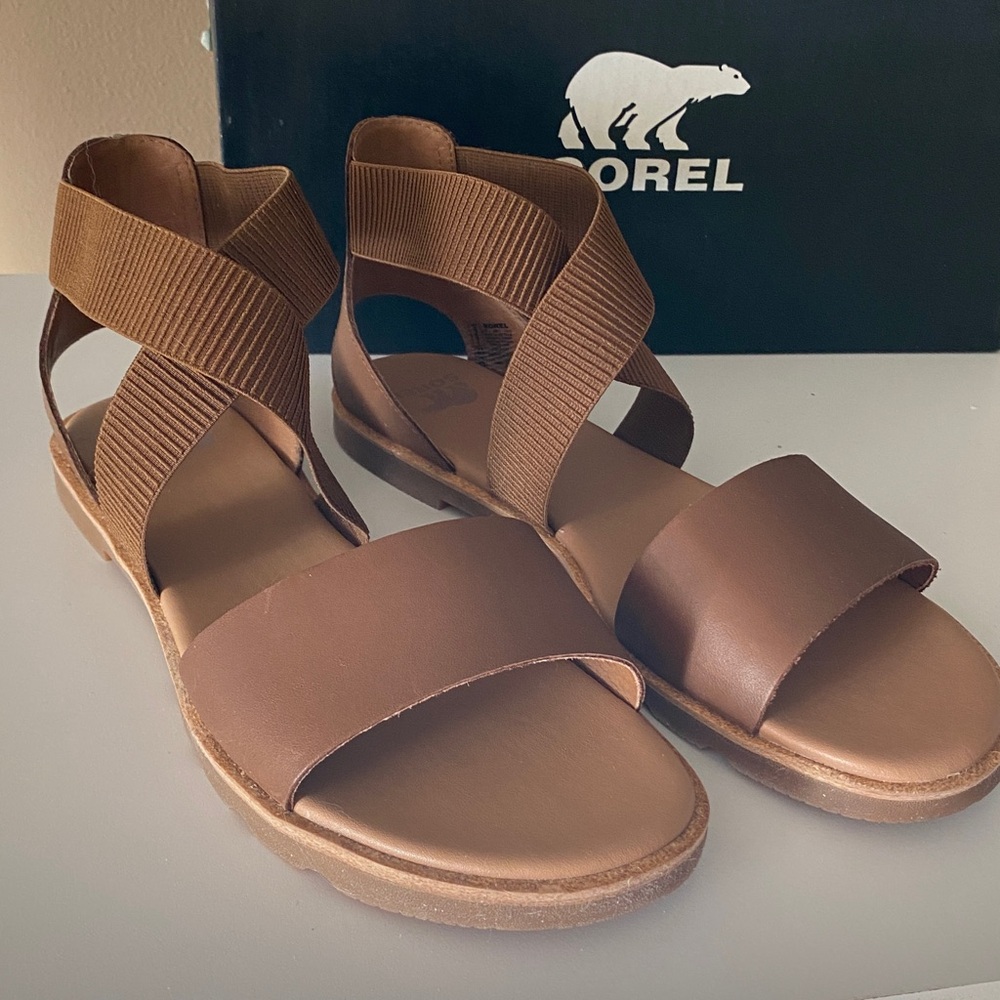 Brand new SOREL Ella sandalsl